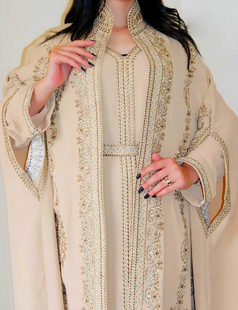 embroidered caftan Beige M